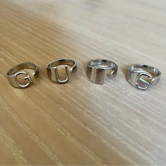 *NEW* OLIVIA RODRIGO Themed GUTS Letters Set of 4 Rings in Silver - Picture 9 of 11